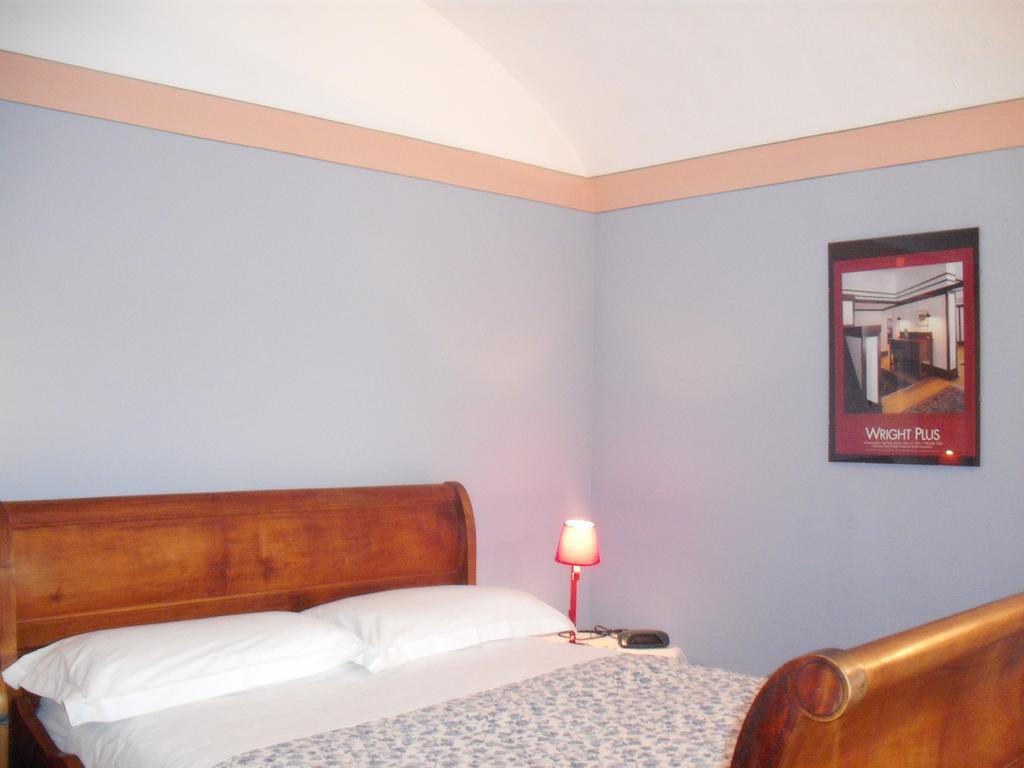 Il Glicine Bed & Breakfast Zimone Екстериор снимка